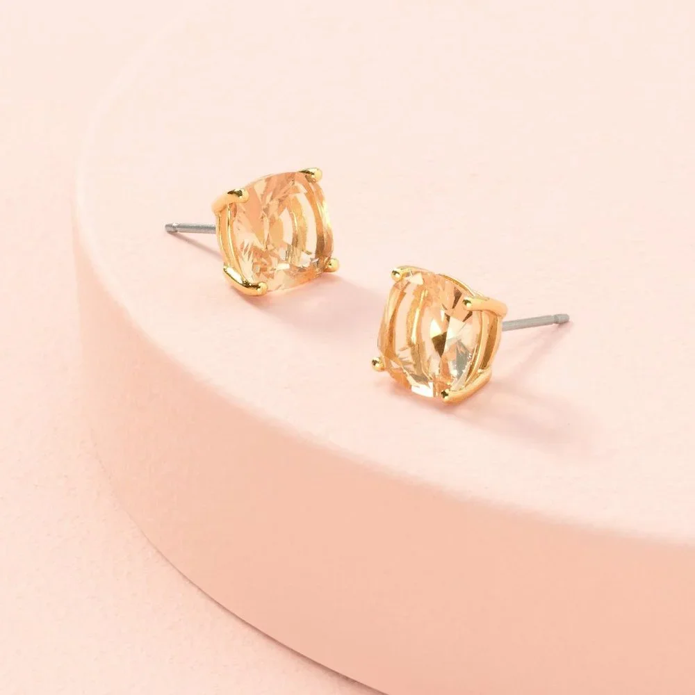 :: Stella & Dot Pink Luxe Studs - Picture 5 of 5
